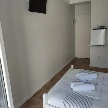 Vetti Guest house Skiathos Town